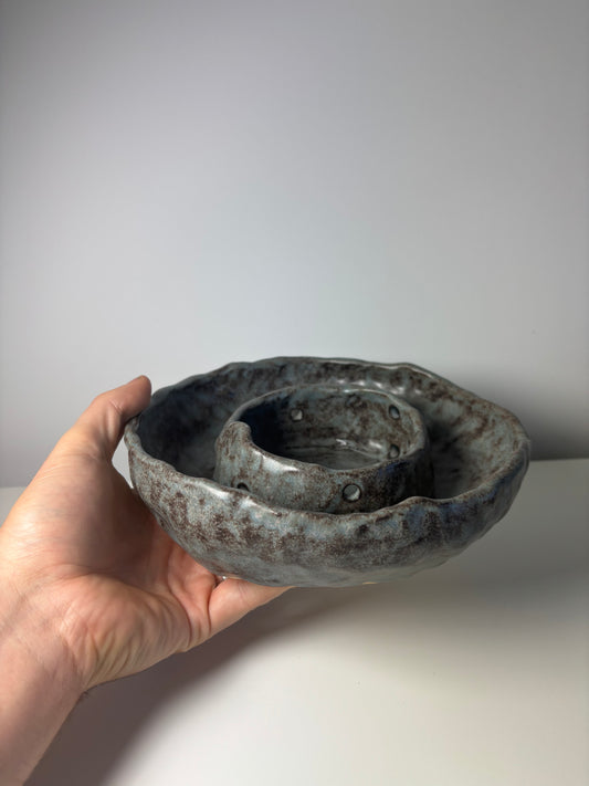 Grey Bog Pot - 1