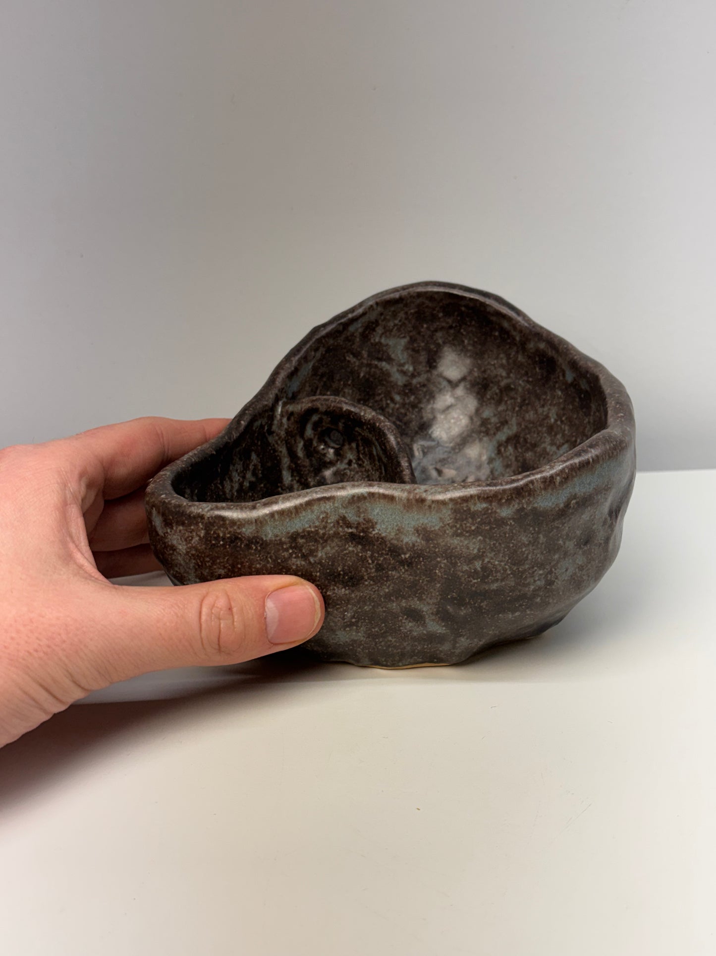 Moss Pot 01 - Grey Rockface