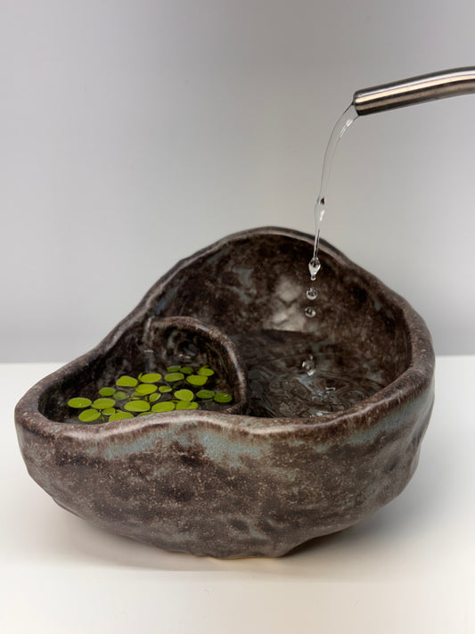 Moss Pot 01 - Grey Rockface