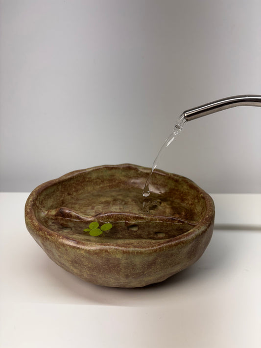 Moss Pot 04 - Mossy Pebble