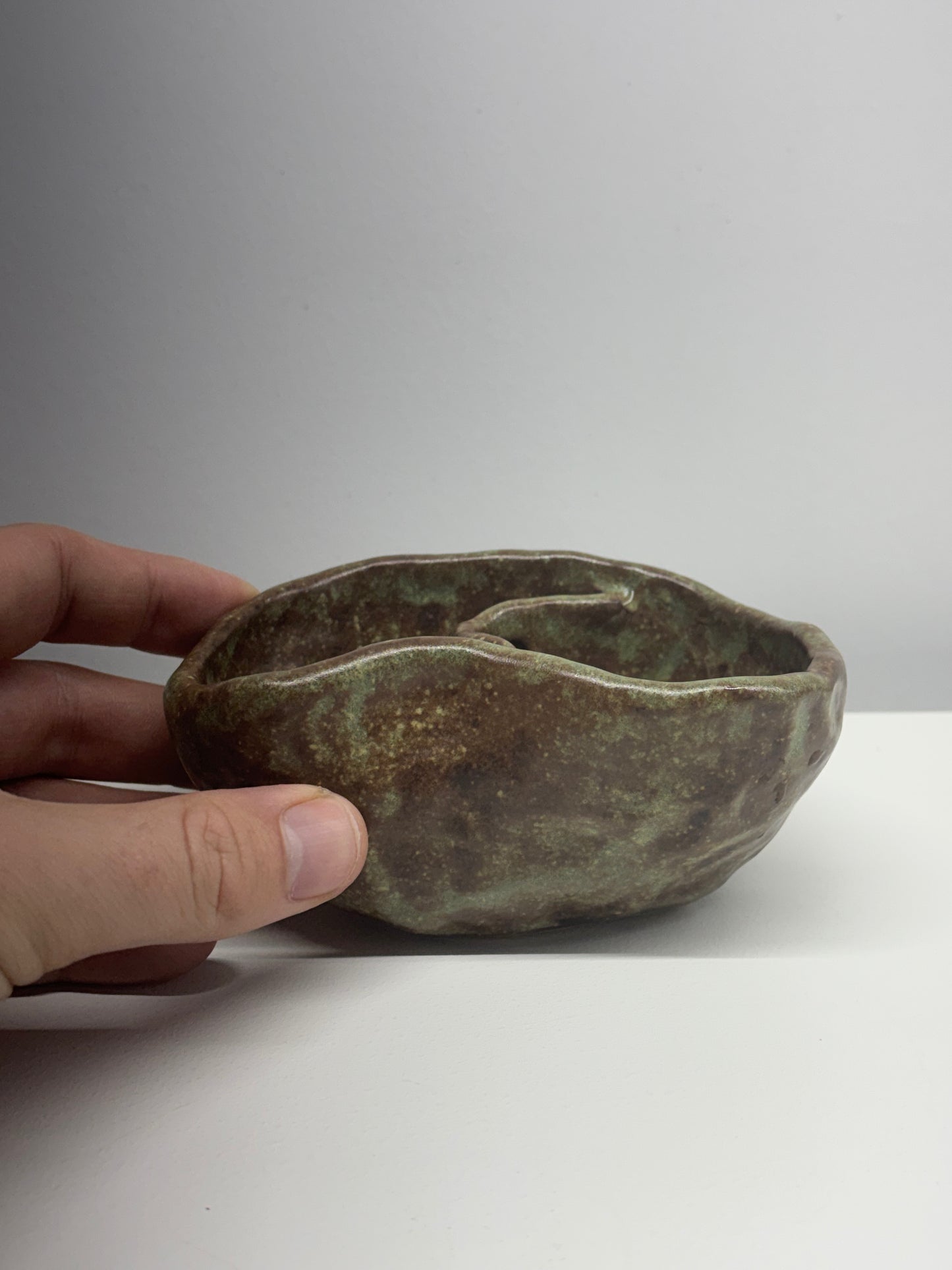 Bog Pot 05 - Little Mossy Pebble