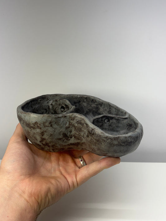 Bog Pot 01 - Grey Strata