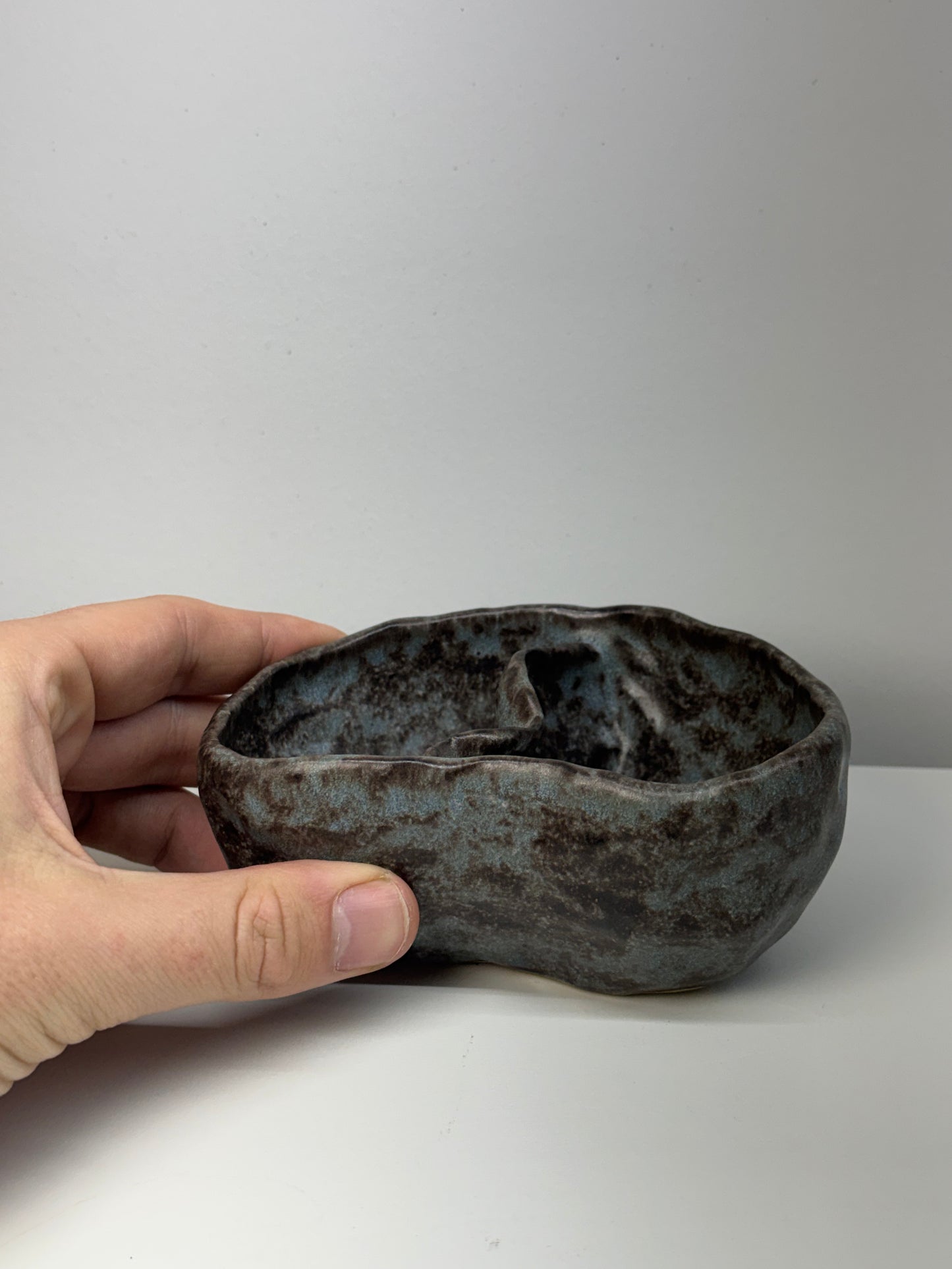 Bog Pot 11 - Little Grey Pebble