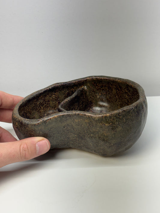 Bog Pot 06 - Brown Pebble