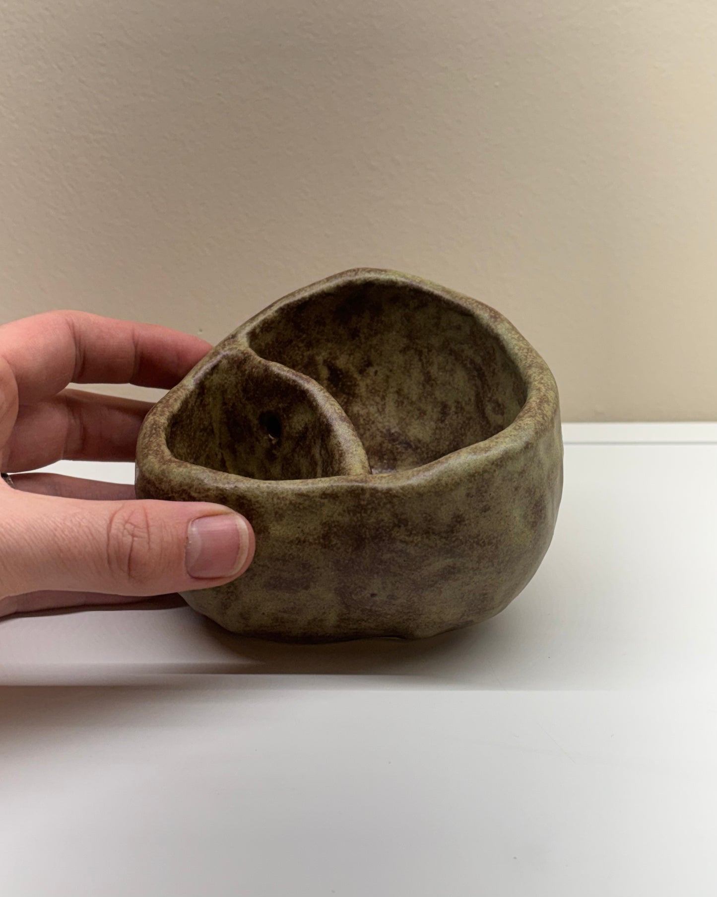 Bog Pot 06 - Mossy Slope