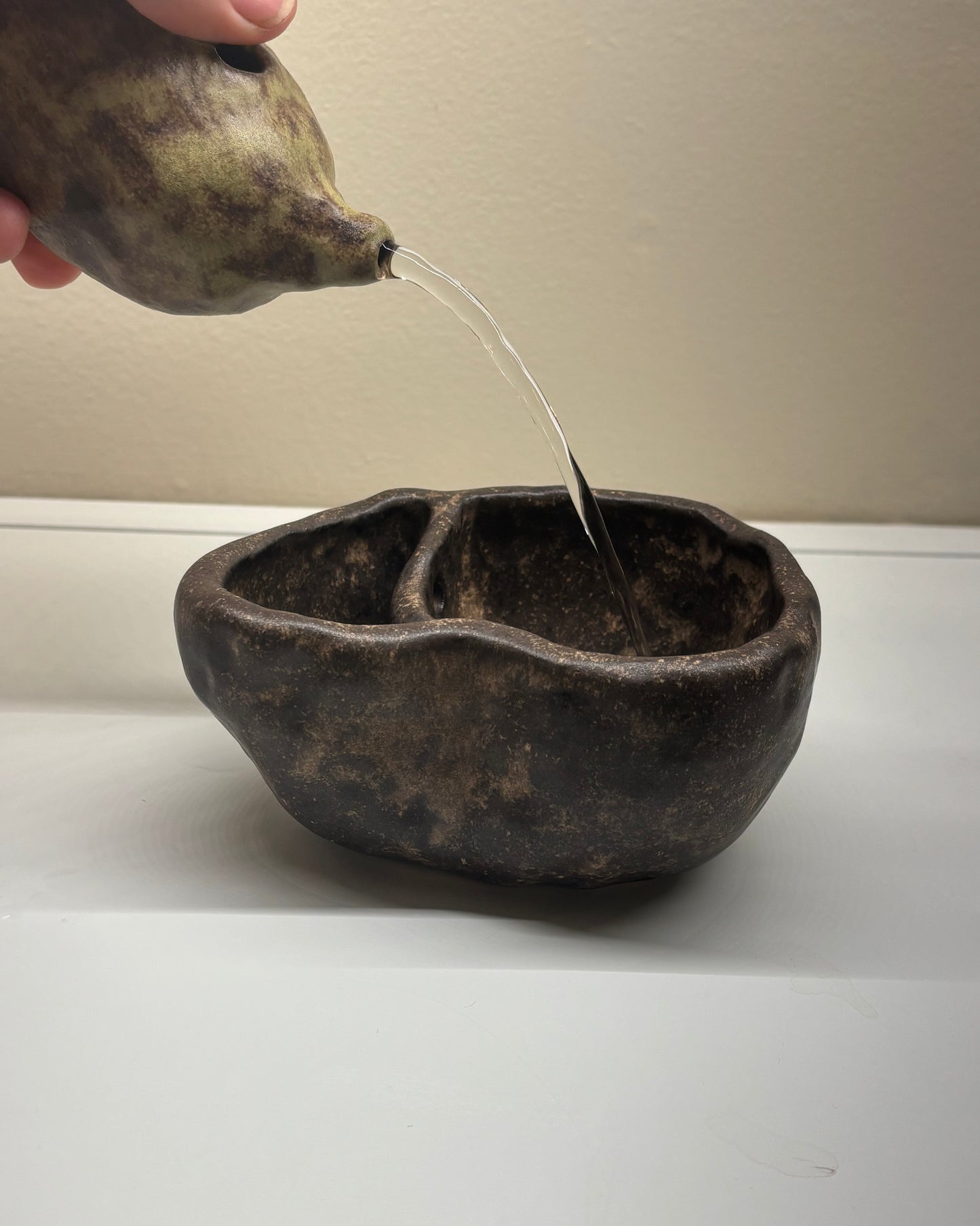Bog Pot 18 - Loamy Pebble