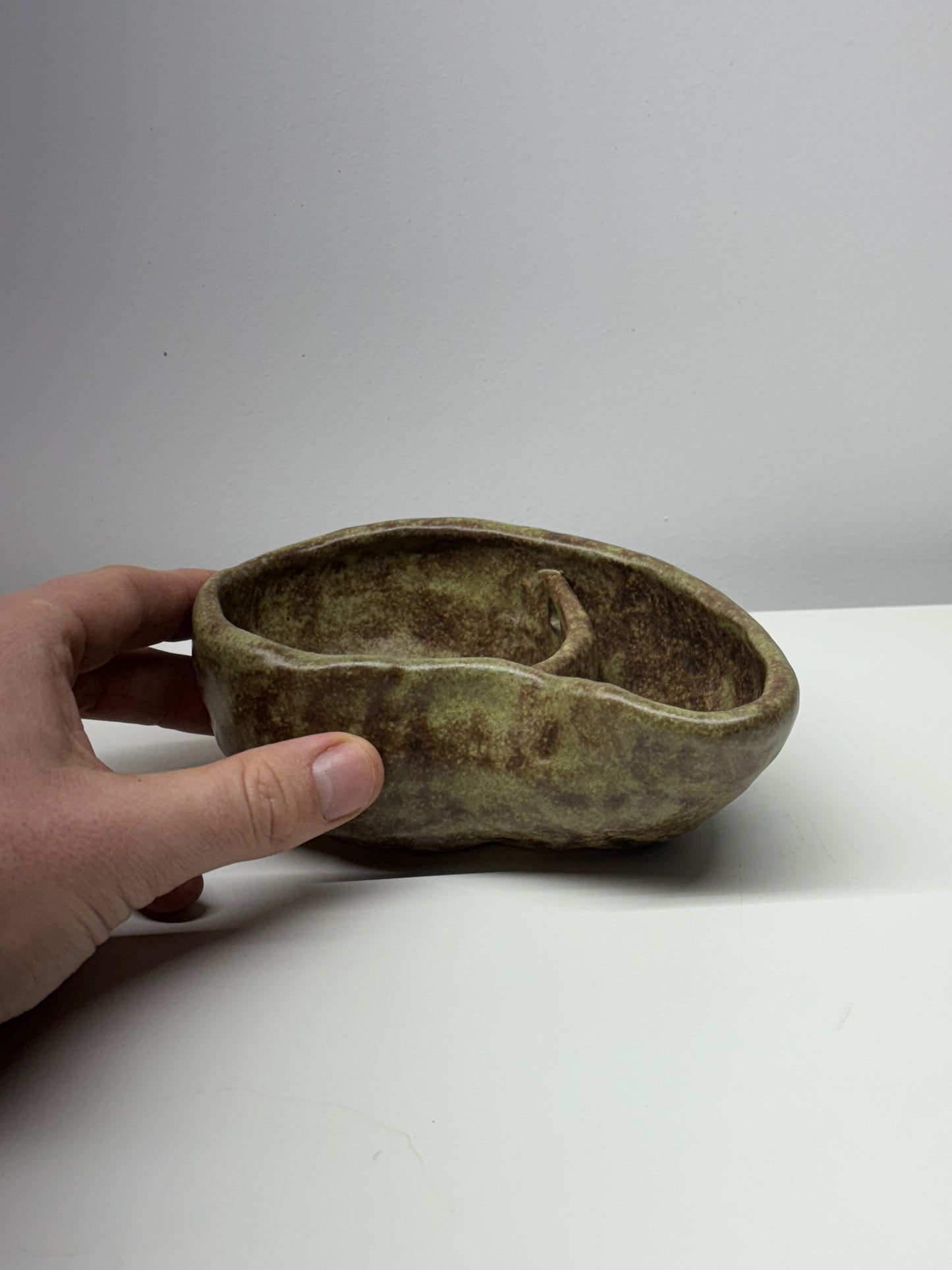 Pebble Bog Pot - Mossy