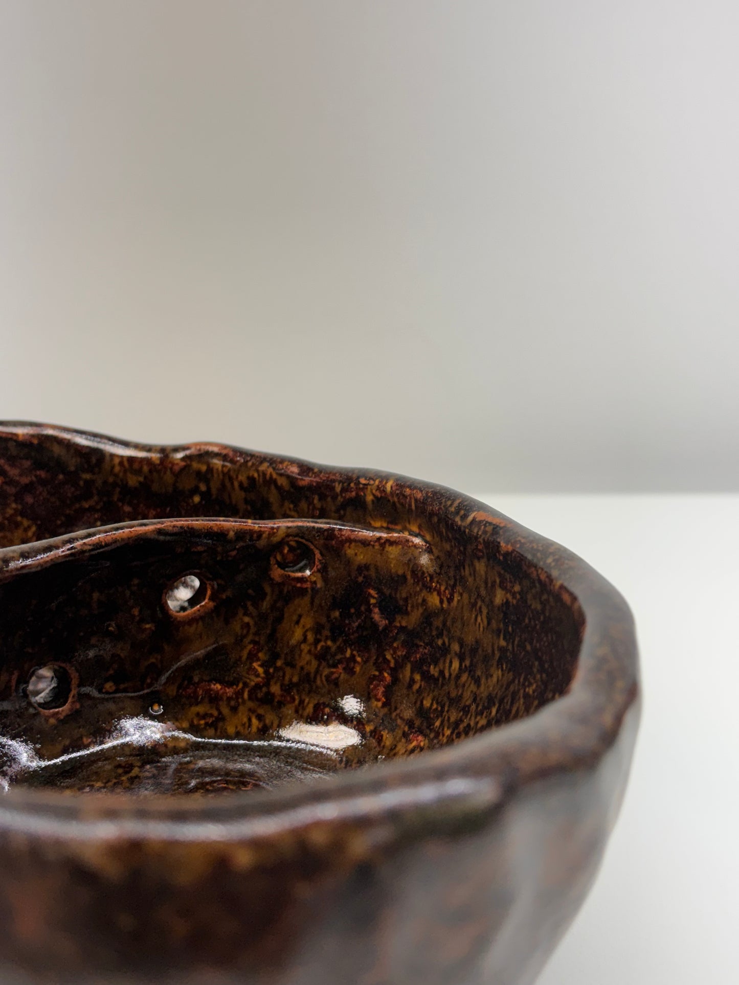 Bog Pot 09 - Brown Pebble